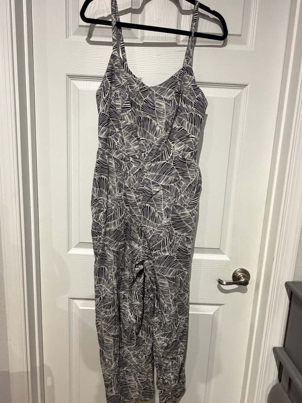 Old Navy Black & White Leaf-Print Spaghetti-Strap Jumpsuit